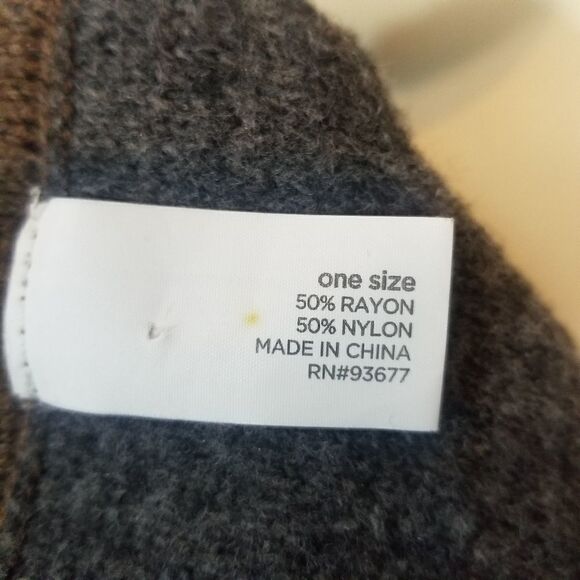 ‎Colorblock Infinity Scarf - Picture 2 of 2